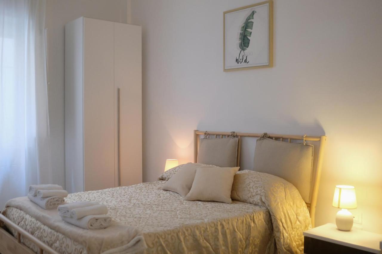 Le Stanze Di Sofia Bed & Breakfast Salerno Exterior photo