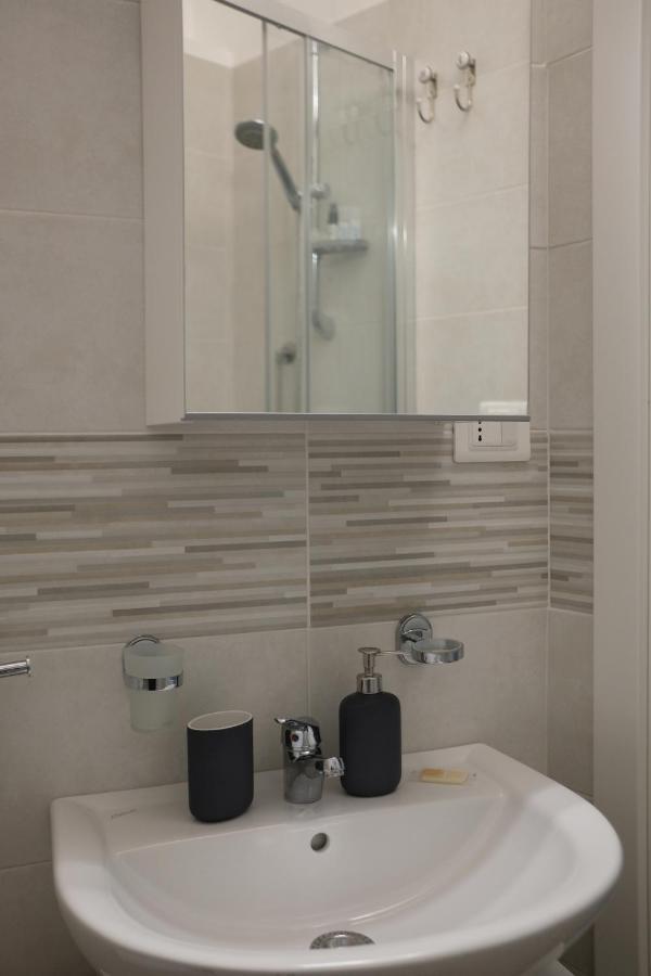 Le Stanze Di Sofia Bed & Breakfast Salerno Exterior photo